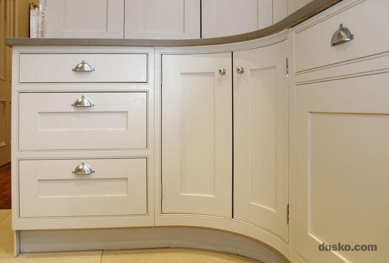 In Frame Kitchen in Bowdon, Cheshire Curved Inframe Corner Cabinet